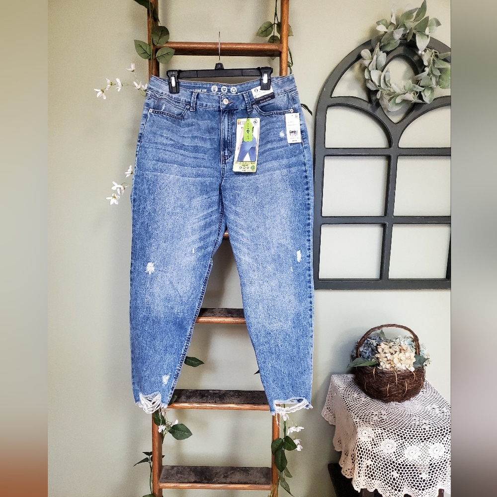 NEW Real curve jeans